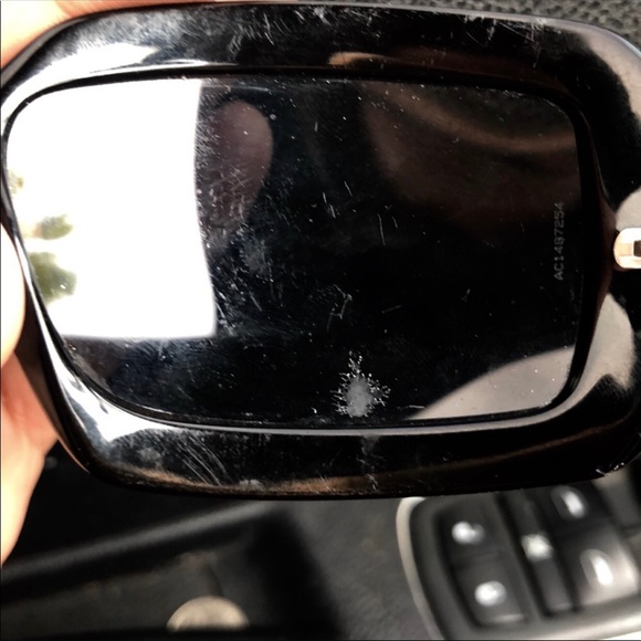 Authentic Chanel Mother of Pearl sunglasses - Picture 7 of 8